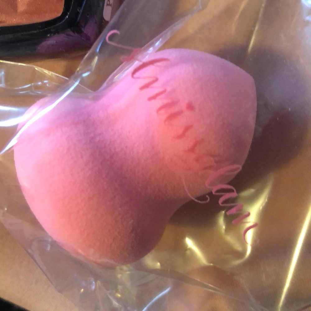 Makeup bundle - Picture 4 of 6